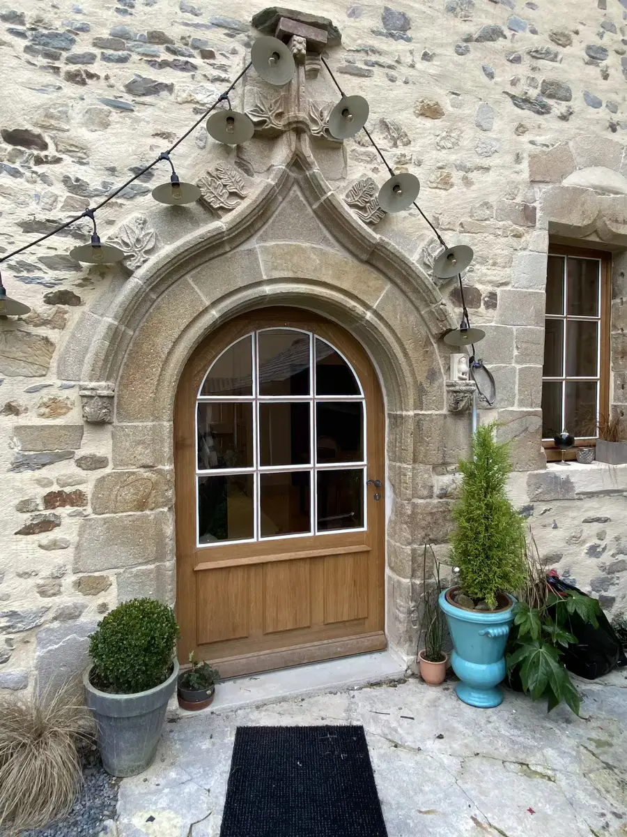 vue-exterieur-porte-patrimoine-atelier-drouin-gandon